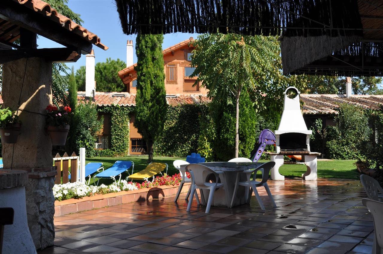 Hospedium Hacienda Las Cavas Olmedo Exteriér fotografie